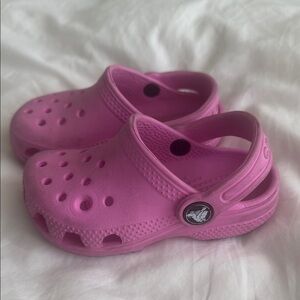 CROCS Pink Water Shoes with Ventilation Holes and Heel Strap